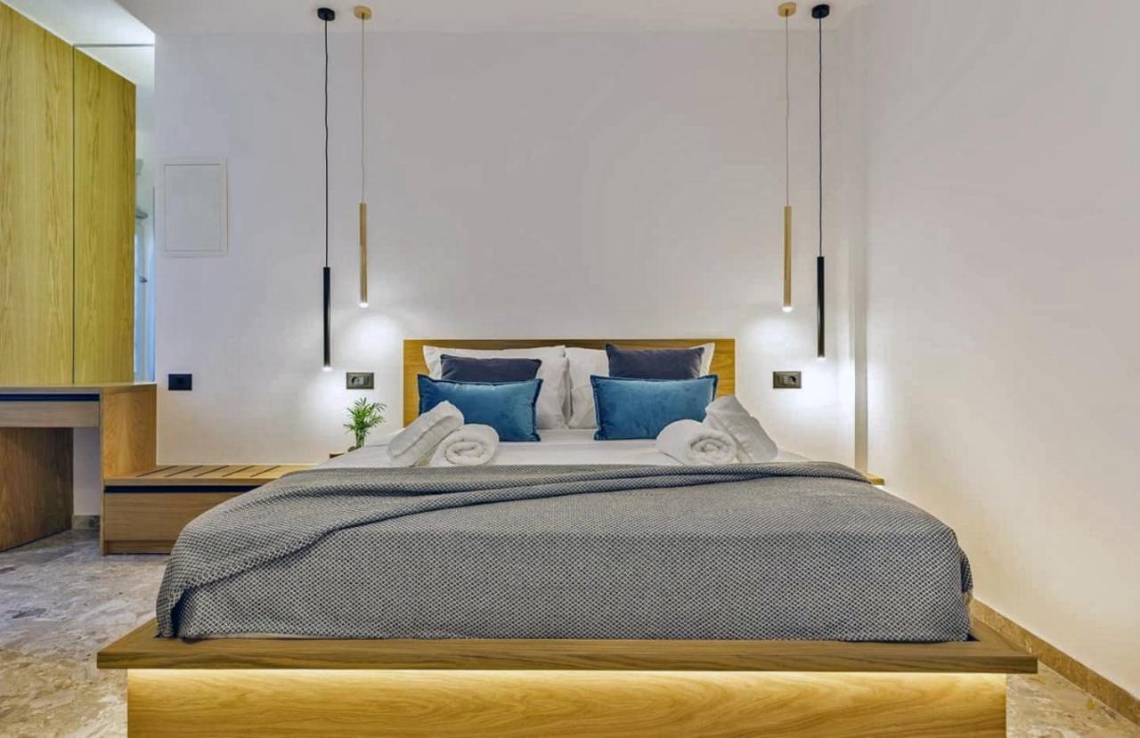Arch 4 Luxury Living דירה *